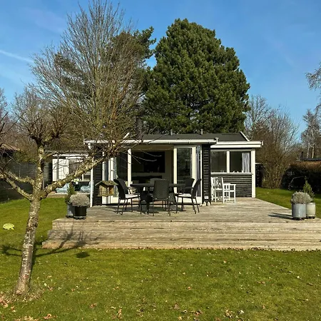 度假居 Near 吉利勒杰