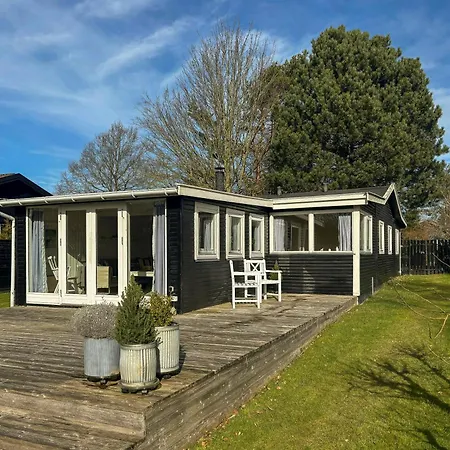 度假居 Near 吉利勒杰